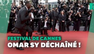 Sur le tapis rouge de Cannes, Omar Sy était survolté