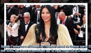 Cannes 2022 - Anggun dévoile un décolleté renversant pour la montée des marches
