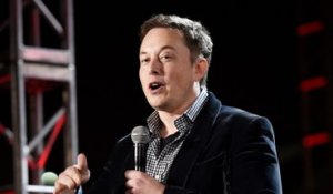 Elon Musk : "Il pleut de l’argent sur les imbéciles"