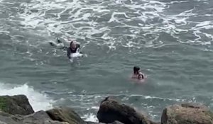 Un prof de surf sauve deux ados de la noyade à Anglet