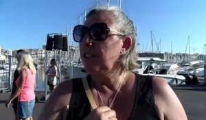 Marseille: Sur le Vieux Port, le défilé du 14 juillet plaît !