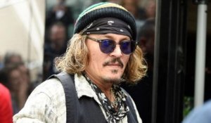 Johnny Depp : l’identité de la mystérieuse femme à son bras en Italie dévoilée
