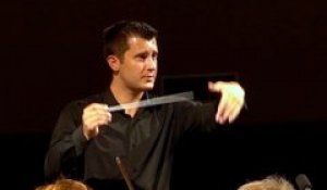 À tout juste 21 ans, Simon Clausse participe au concours international des jeunes chefs d'orchestre de Besançon