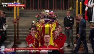 Funérailles d'Elizabeth II: le cercueil quitte l'abbaye de Westminster