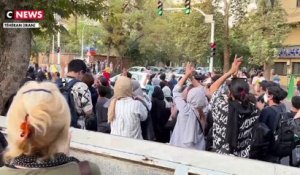Iran : les manifestations continuent, la répression aussi
