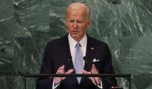 Biden : Poutine veut «anéantir le droit de l’Ukraine à exister»