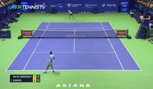 Astana - Djokovic s'impose sans difficulté face à Van De Zandschulp