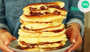 Pancakes farcis à la crème pâtissière