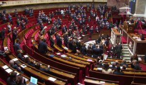 Sainte-Soline: les forces de l'ordre applaudies à l'Assemblée sauf par la Nupes
