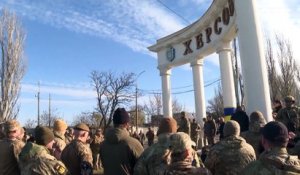 "Il est impossible de tuer l'Ukraine", déclare Volodymyr Zelensky lors de sa visite à Kherson