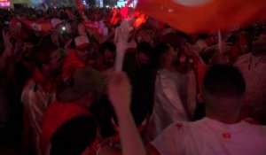 Coupe du monde : « Une sélection top » : les fans tunisiens à Doha célèbrent le nul de leur équipe face au Danemark