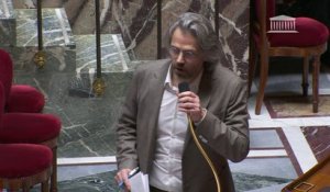 Interdiction de la corrida: le député LFI Aymeric Caron dénonce "l'obstruction parlementaire" et retire son texte