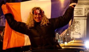 « On est en finale ! » : les supporters français tout à leur joie après la victoire face au Maroc