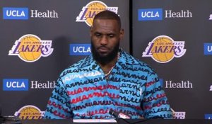 Lakers - LeBron : "Je pense à combien de temps je vais encore jouer"