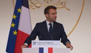 Macron demande aux fournisseurs d'énergie de "renégocier" les "contrats excessifs" de toutes les TPE