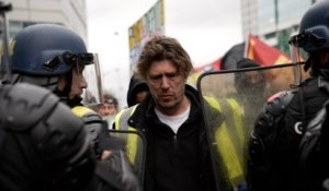 «Les gens n'y croient plus» : faible mobilisation pour le retour des Gilets jaunes à Paris