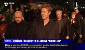 Dans Babylon, Brad Pitt interprète le rôle d'un acteur qui vit le passage du cinéma muet au parlant