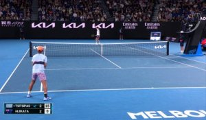 Vite fait, bien fait : Tsitsipas expédie Hijikata au 2e tour