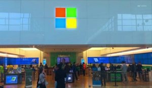 Microsoft licencie 10 000 employés