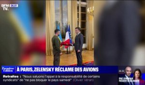 Emmanuel Macron remet la légion d'honneur à Volodymyr Zelensky lors de son déplacement à Paris