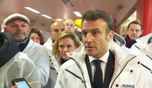 Retraites: pour Emmanuel Macron, la réforme "permet de créer plus de richesses pour le pays"