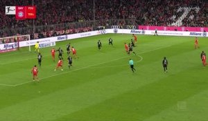 22e j. - Le Bayern reprend les commandes, Coman décisif