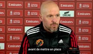 Man United - Ten Hag "n'a pas paniqué" en début de saison