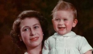 Le roi Charles célèbre la première fête des mères sans la reine en partageant une photo
