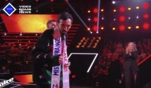 The Voice : Bigflo reçoit une écharpe de M. France, les internautes s'amusent
