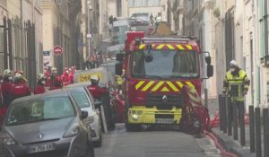 Effondrement d'immeubles à Marseille : le travail difficile des pompiers