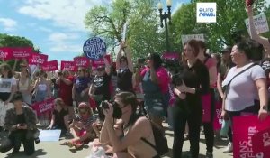 Des manifestants marchent pour le droit à l’IVG dans plusieurs villes des Etats-Unis