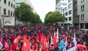 1er mai explosif : plusieurs centaines de milliers de manifestants dans les rues