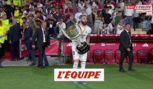 Le bonheur de Benzema avec la Coupe d'Espagne - Foot - ESP - Coupe (Finale)