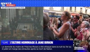 Obsèques de Jane Birkin: la chanson "Fuir le bonheur" résonne dans l'église Saint Roch, applaudit par la foule