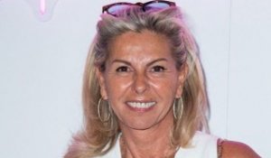 Caroline Margeridon : à 56 ans, la star d’"Affaire conclue" se dévoile dans un maillot de bain très échancré à Ibiza !