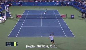 Washington - Evans éteint Tiafoe et rallie les demies