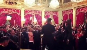Public Buzz : François Hollande et Ségo­lène Royal se lâchent grâce à Black M !