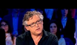 Michel Onfray : pourquoi porte-t-il toujours des vêtements noirs