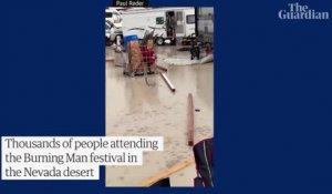 Etats-Unis: Un mort au festival américain Burning Man, en plein désert du Nevada - Des milliers de personnes encore embourbées après de fortes pluies - VIDEO