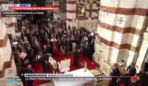 Le pape François est arrivé à la basilique Notre-Dame de la Garde à Marseille pour une prière