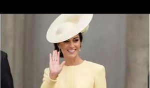 Kate pourrait bientôt se rendre en Australie pour une tournée royale alors que des indices sont repé