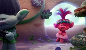 Les Trolls 3 Film Extrait - Poppy surprend Branche écoutant BroZone