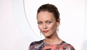 Vanessa Paradis : la chanteuse se confie sur ses enfants Lily-Rose et Jack Depp