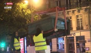 Paris 2024 : la mairie fait le test pour retirer les boîtes des bouquinistes