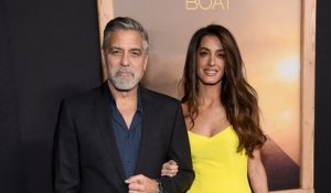Amal, la femme de George Clooney, lui vole souvent la vedette sur les tapis rouges selon ses dires.