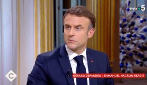 Emmanuel Macron réagit à la polémique Gérard Depardieu dans C à vous