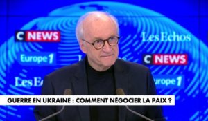 Hubert Védrine : «On ne peut pas ne pas réfléchir à l'hypothèse d'un effondrement de l'Ukraine»