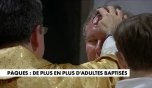 Pâques : de plus en plus d'adultes baptisés
