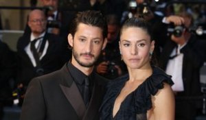 Pierre Niney et Natasha Andrews : le couple profite d’un week-end à Paris avec ses deux filles