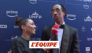 Yoro : « Très heureux d'être là » - Foot - Trophées UNFP